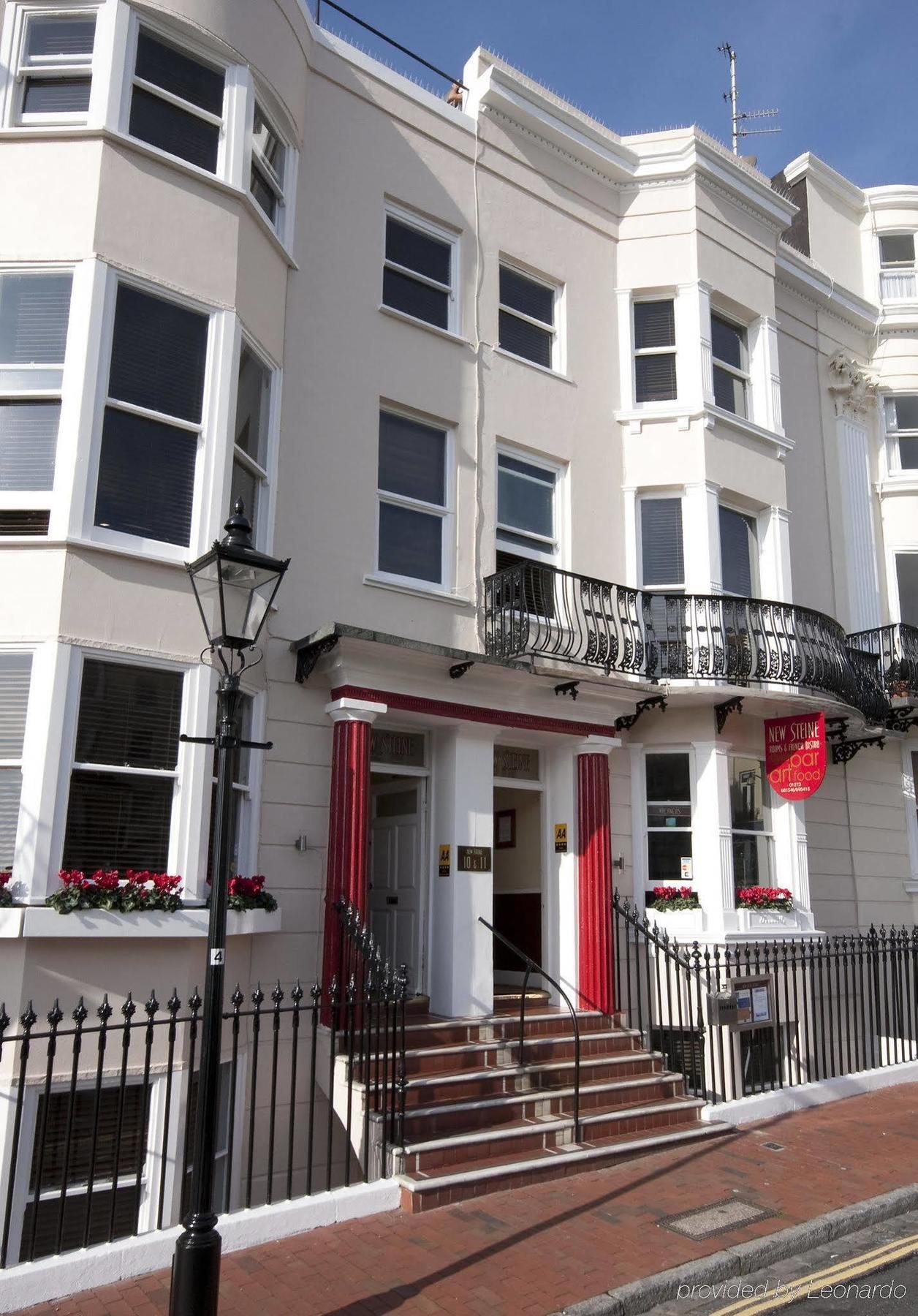 New Steine - Hotel Hove